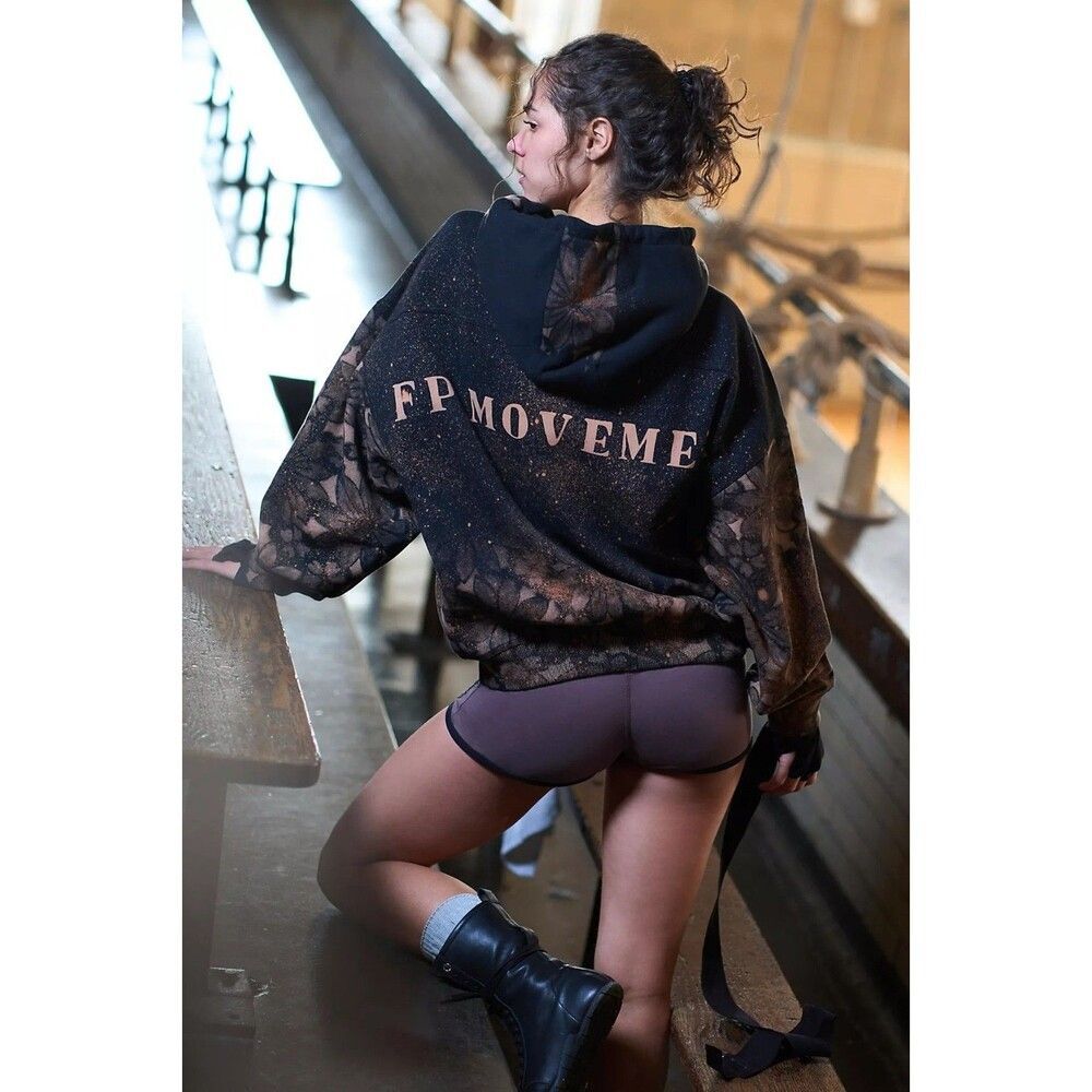 Free People FP Movement Final Call Graffiti  Top Hoodie Floral Print M 290218